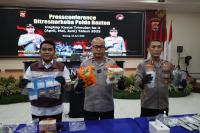 Tim penjinak bom (Jibom) mensterilkan salah satu Gereja di Kota Serang. (Foto: TitikNOL)