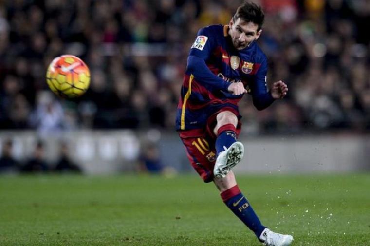 Messi saat eksekusi titik putih (Foto:net)