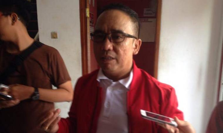 Ketua Dewan Perwakilan Rakyat Daerah (DPRD) Provinsi Banten, Asep Rahmatullah. (Foto:TitikNOL)