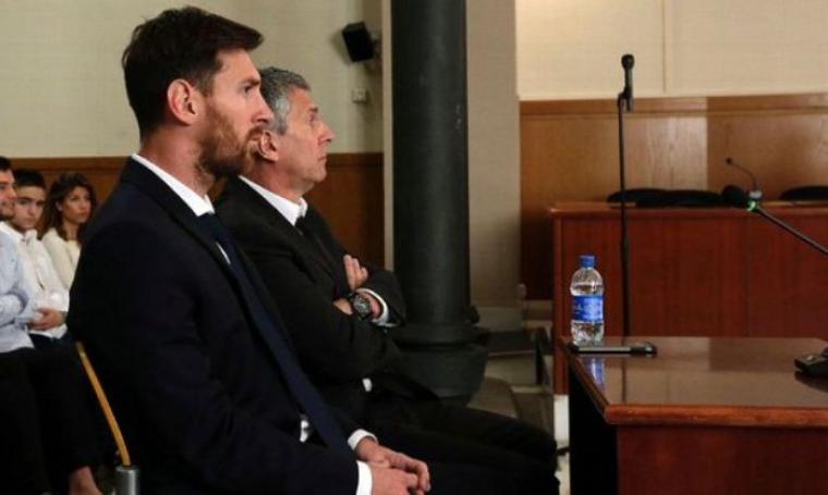 Lionel Messi saat di Pengadilan. (Dok: Scoopnest)