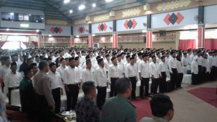 1.119 anggota PPK dan PPS Pemilu Serentak 2019 dilantik oleh KPU Lebak. (Foto: TitikNOL)
