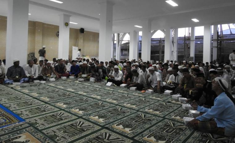 Suasana kerohanian di Masjid Baitussalam Lapas Kelas 1 Tangerang. (Foto: TitikNOL)