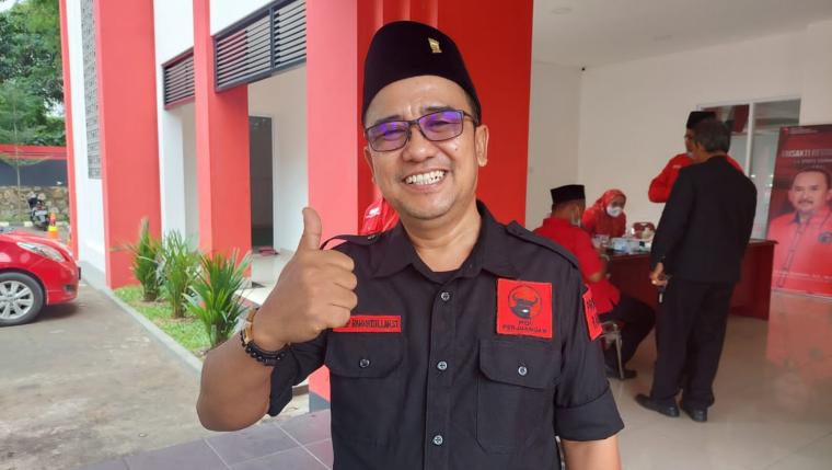 Sekretaris DPD PDIP Banten, Asep Rahmatullah. (Foto: TitikNOL)