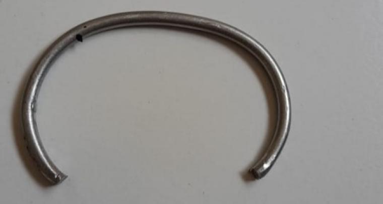 Ring yang terpasang pada kemaluan (Foto: TitikNOL)