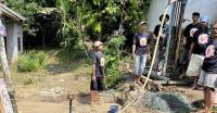 Sejumlah pekerja saat berada di lokasi Saluran Induk Pamarayan Utara, yang berlokasi di Kecamatan Pamarayan, Kabupaten Serang. (Dok:Ist)