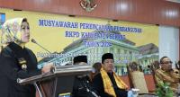 Tim DLH Kabupaten Serang saat cek kualitas air di wilayah Industri (istimewa)
