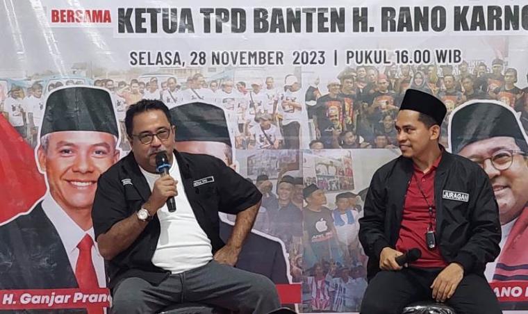 Ketua TPD Ganjar-Mahfud Banten, Rano Karno saat bertemu relawan di Kota Serang. (Foto: TitikNOL)