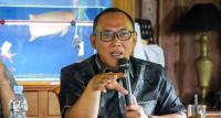 Kapolres Cilegon AKBP Yudhis Wibisana menandatangani pencanangan pembangunan Zona Integritas (ZI) menuju Wilayah Bebas Korupsi (WBK) dan Wilayah Birokrasi Bersih Melayani (WBBM) di Aula Polres Cilegon. (Foto: TitikNOL)