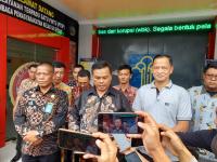 Tb Iman Ariyadi saat menyampaikan orasi politiknya dalam Musyawarah Kecamatan V (Muscam) PK Partai Golkar se-Kota Cilegon di Hotel Grand Mangku Putera, Sabtu (6/11/2021). (Foto: TitikNOL)