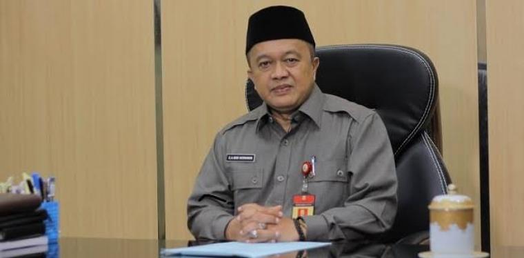 Plt. Kepala Bapenda Provinsi Banten, Deni Hermawan. (Foto: TitikNOL)