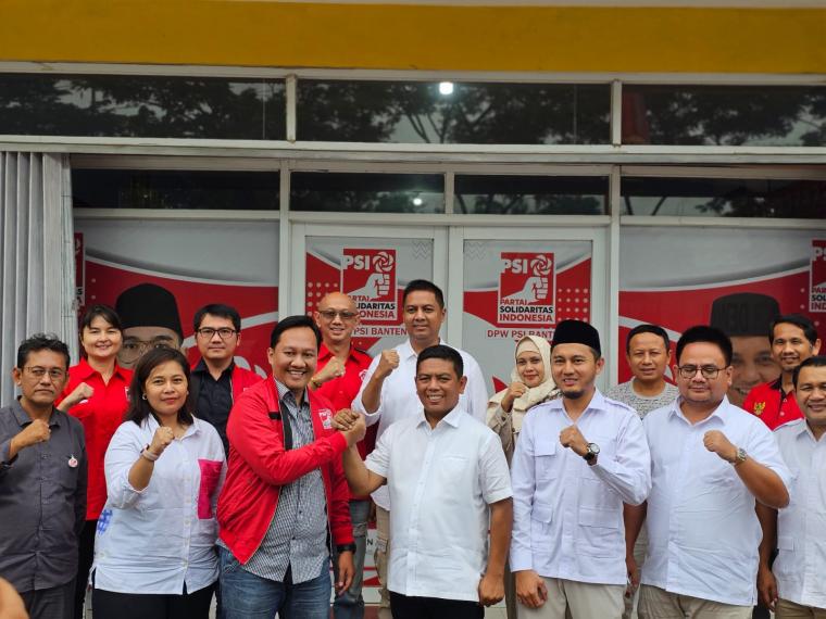 Pengurus Gerindra Banten saat jalin silaturahmi politik dengan PSI Banten (dok. Gerindra Banten)