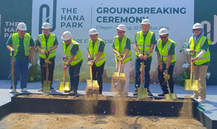 Groundbreaking perumahan The Hana Park Desa Toyomerto, Kecamatan Kramatwatu, Kabupaten Serang. (Foto: TitikNOL)