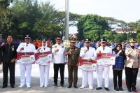 Nia Ramadhani dan Ardi Bakrie. (Dok: Tribunnews)