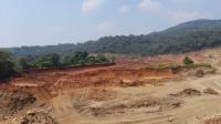 Jalan poros Kecamatan Walantaka menuju Kecamatan Cipocok, Kota Serang, Banten alami kerusakan parah. (Foto:TitikNOL)