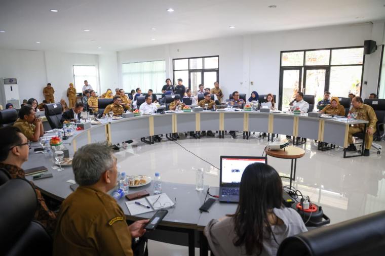 Rapat Koordinasi pembangunan MRT di Kantor Gubernur Banten, Tangerang