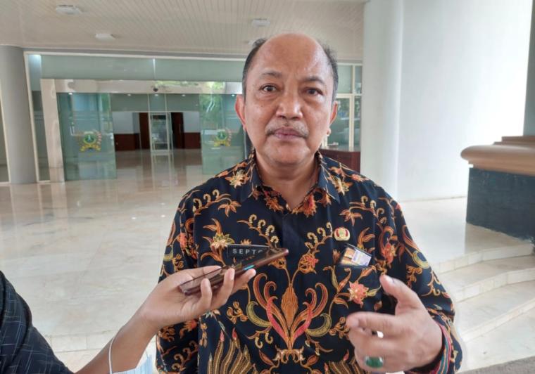 Kepala Dinas Tenaga Kerja dan Transmigrasi atau Disnakertrans Provinsi Banten, Septo Kalnadi