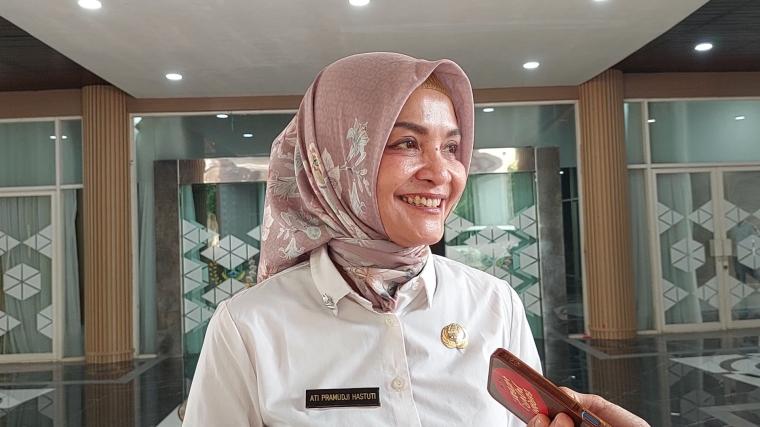 Kepala Dinas Kesehatan Banten Ati Pramudji Hastuti (Foto: TitikNOL)