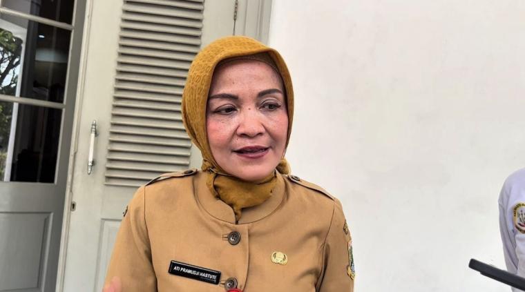 Kepala Dinas Kesehatan Banten Ati Pramudji Hastuti