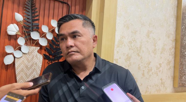 Kepala Dinas Perkim Kota Serang Nofriady saat diwawancarai